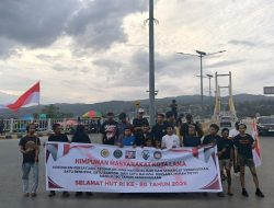 Jelang HUT RI Ke-80, Himpunan Masyarakat Kota Lama Kendari Bagi Bendera Merah Putih