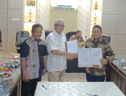 Dorong Ketahanan Pangan dan Kesejahteraan Petani, Bupati Mubar MoU dengan Bulog