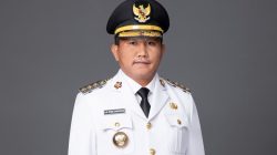 La Ode Darwin: Dua Panggung Besar Politik Tanpa Lawan